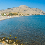 Vacaciones en las islas griegas: 7 noches en un hotel con vistas al mar Egeo y pensión completa por 212€