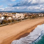 Primavera 2026: 3 noches en la Costa Dorada con pensión completa por 100€